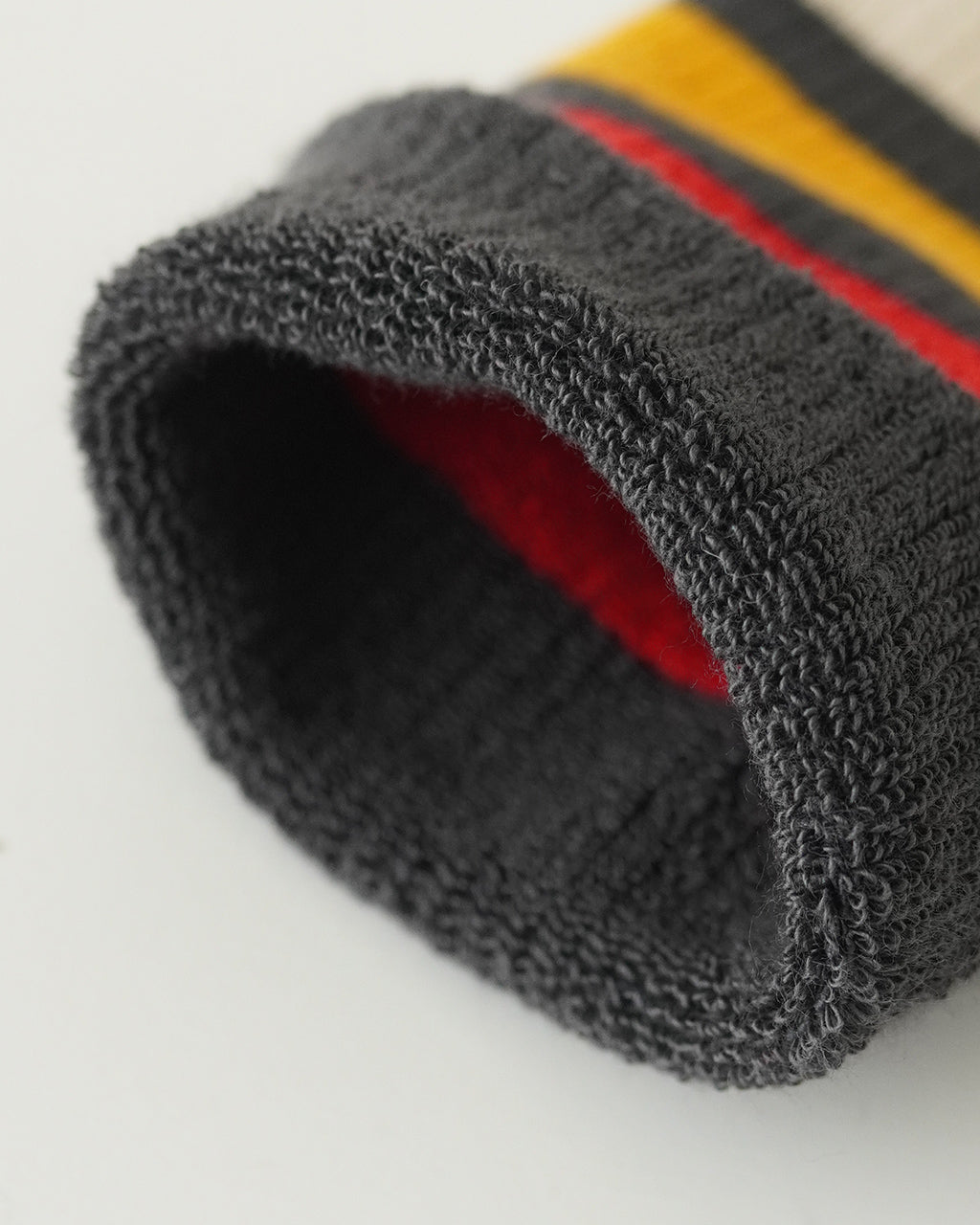 FINE PILE STRIPED CREW SOCKS R1547