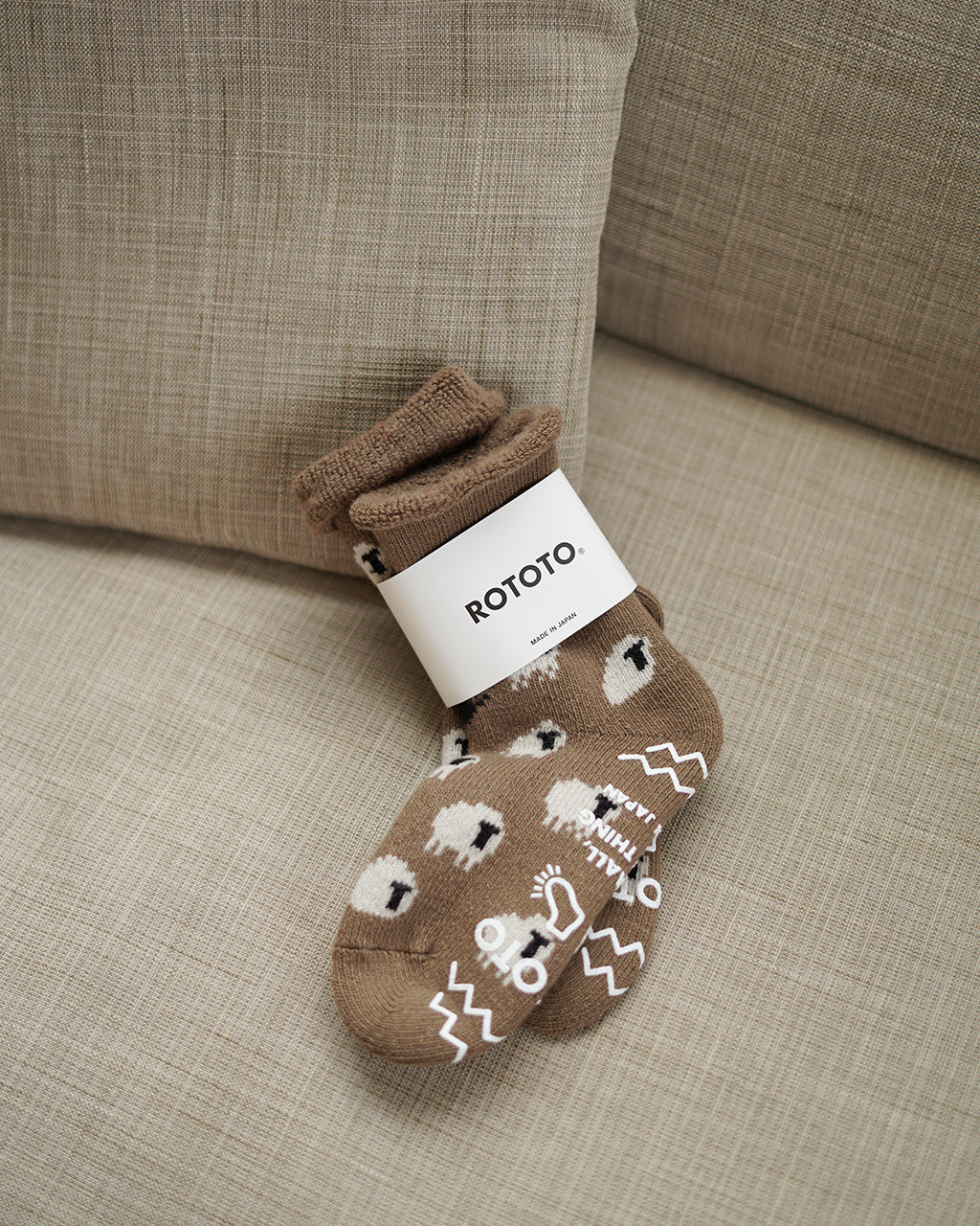 PILE ROOM SOCKS ”SHEEP” R1559