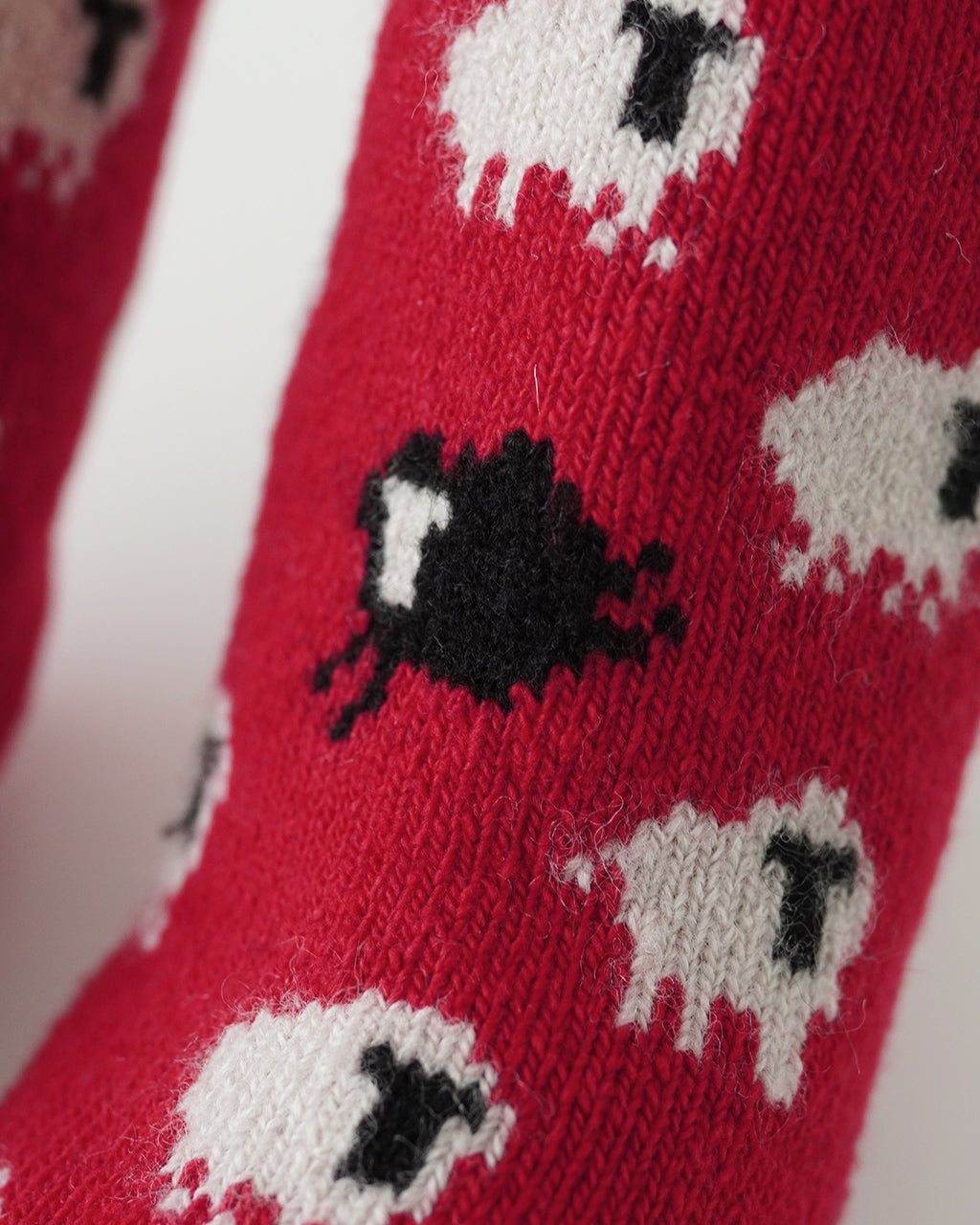 PILE ROOM SOCKS ”SHEEP” R1559
