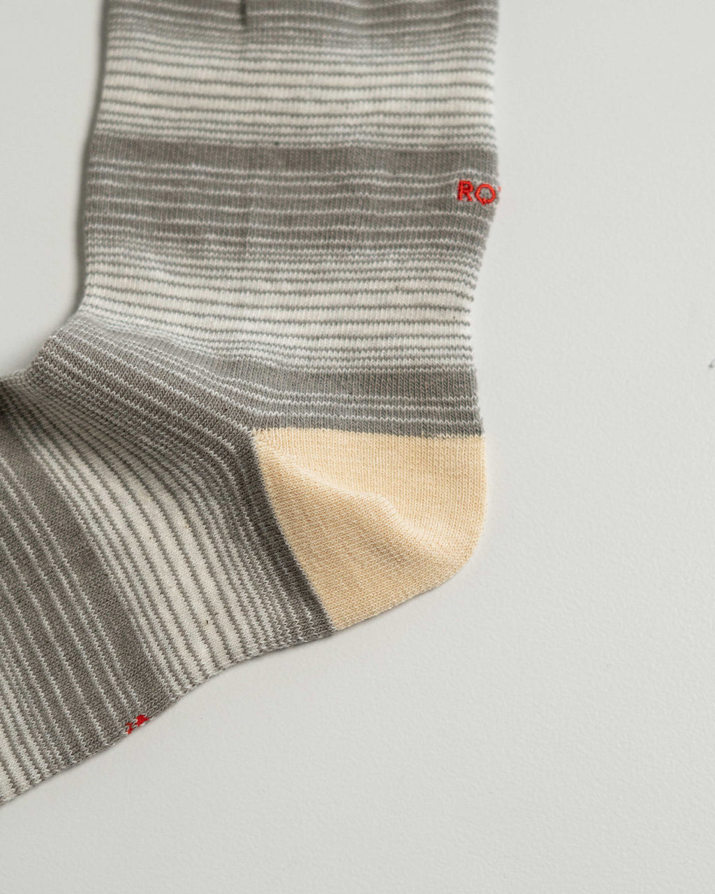 【アウトレット!30%OFF】 HORIZONTAL STRIPE CREW SOCKS ホリゾンタルストライプクルーソックス 靴下 ボーダー R1580-SS25【メール便可】
