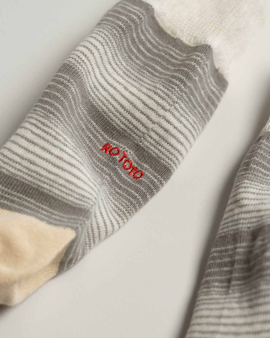 |outlet| HORIZONTAL STRIPE CREW SOCKS R1580-SS25