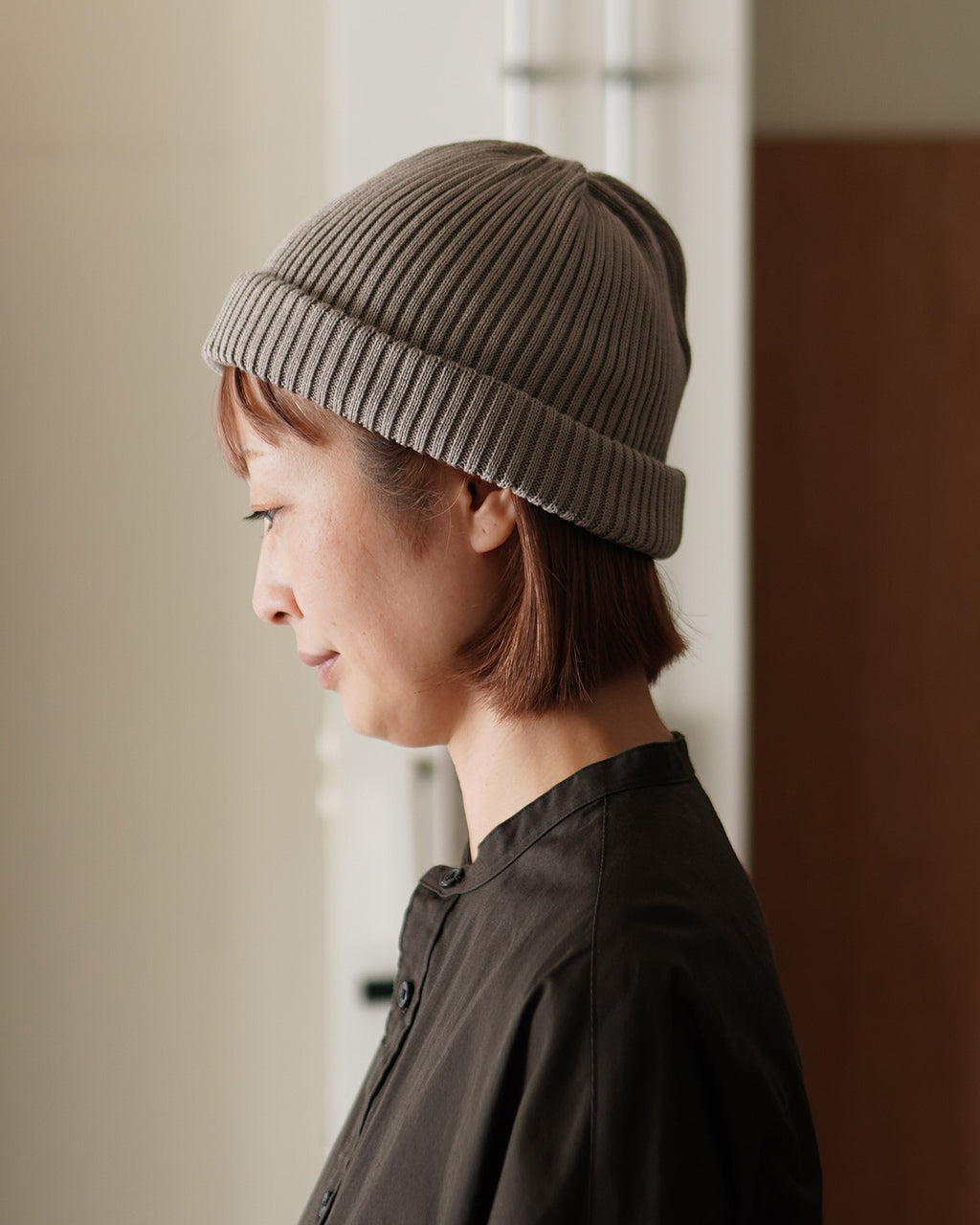 COTTON ROLL UP BEANIE R5021