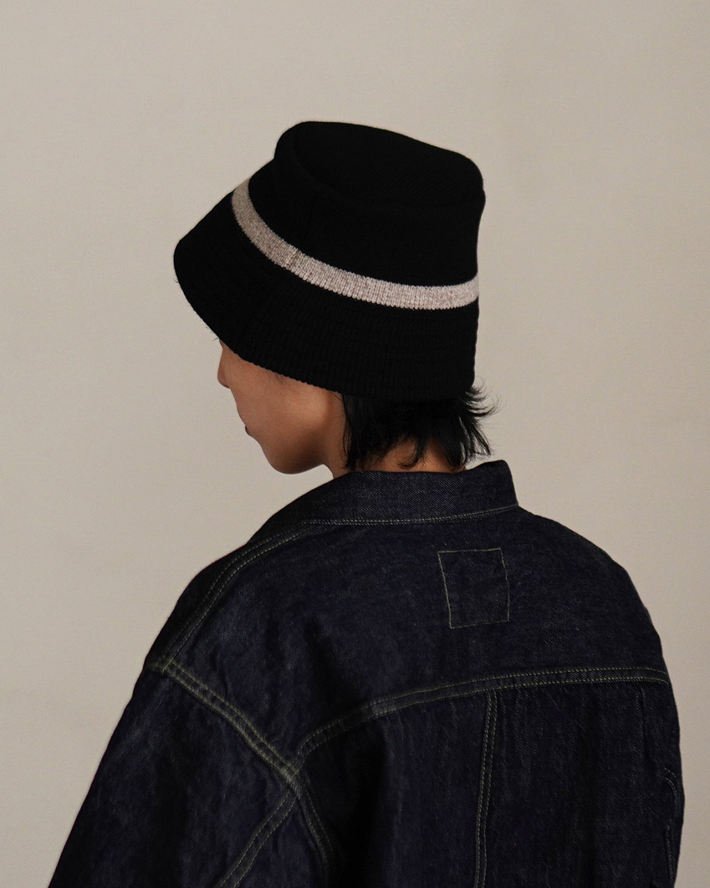 MERINO LAMBS WOOL BUCKET HAT R5114