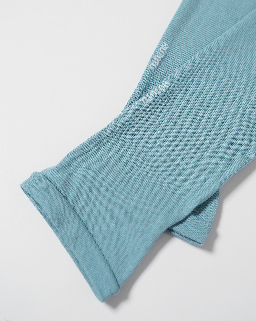 【SALE!20%OFF】UV プロテクション アームカバー UV PROTECTION ARM COVER 収納ポーチ付き 紫外線対策 UVカットドライタッチ R5137【メール便可】
