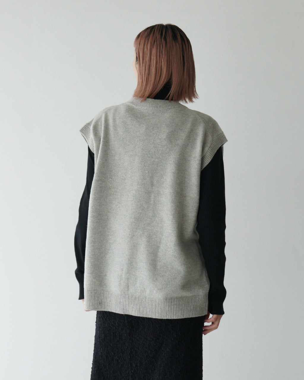 【アウトレット!50%OFF】RYETENDER Vネック ベスト CHELSEA VEST ウール ニット R22-02-01-009
