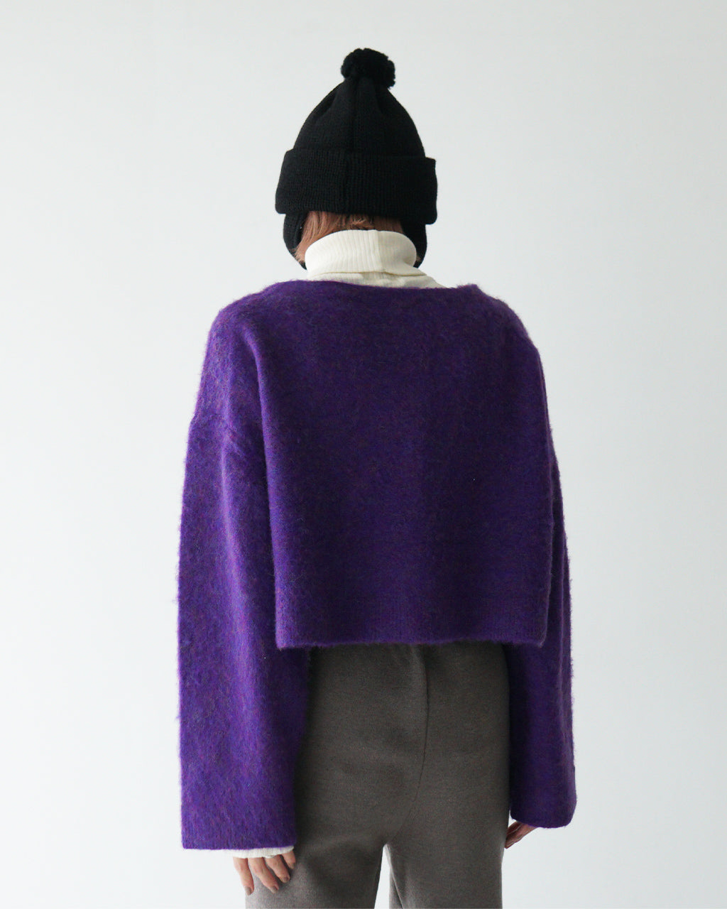 【아울렛! 50 % OFF】 RYETENDER 라이텐더 보트 넥 니트 스웨터 MILL TOP 밀톱 와이드 실루엣 쇼트 길이 R23-02-01-012