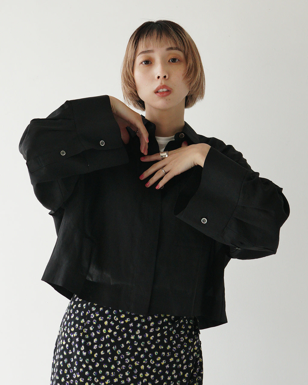 【SALE!30%OFF】サクラ クロップド丈 シャツ SHRINK GABARDINE CROPPED SHIRT シュリンク ギャバジン ワイドスリーブ 125117071