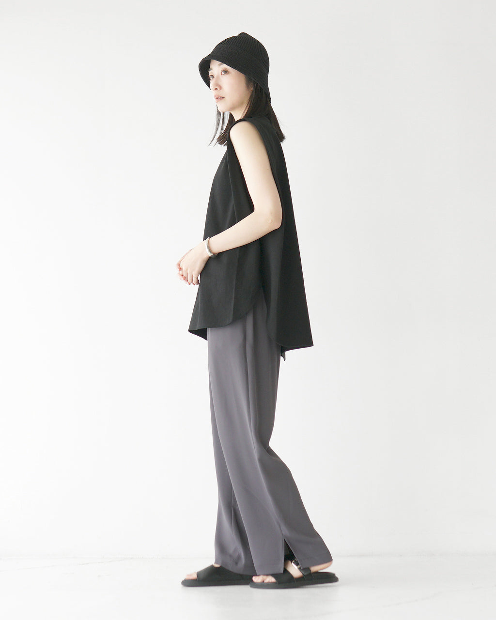 【SALE!30%OFF】ノースリーブ Tシャツ VINTAGE H.GRADE COTTON TOP コットン クルーネック スリット ラウンドヘム 125246091 体型カバー ドライタッチ 洗練シルエット
