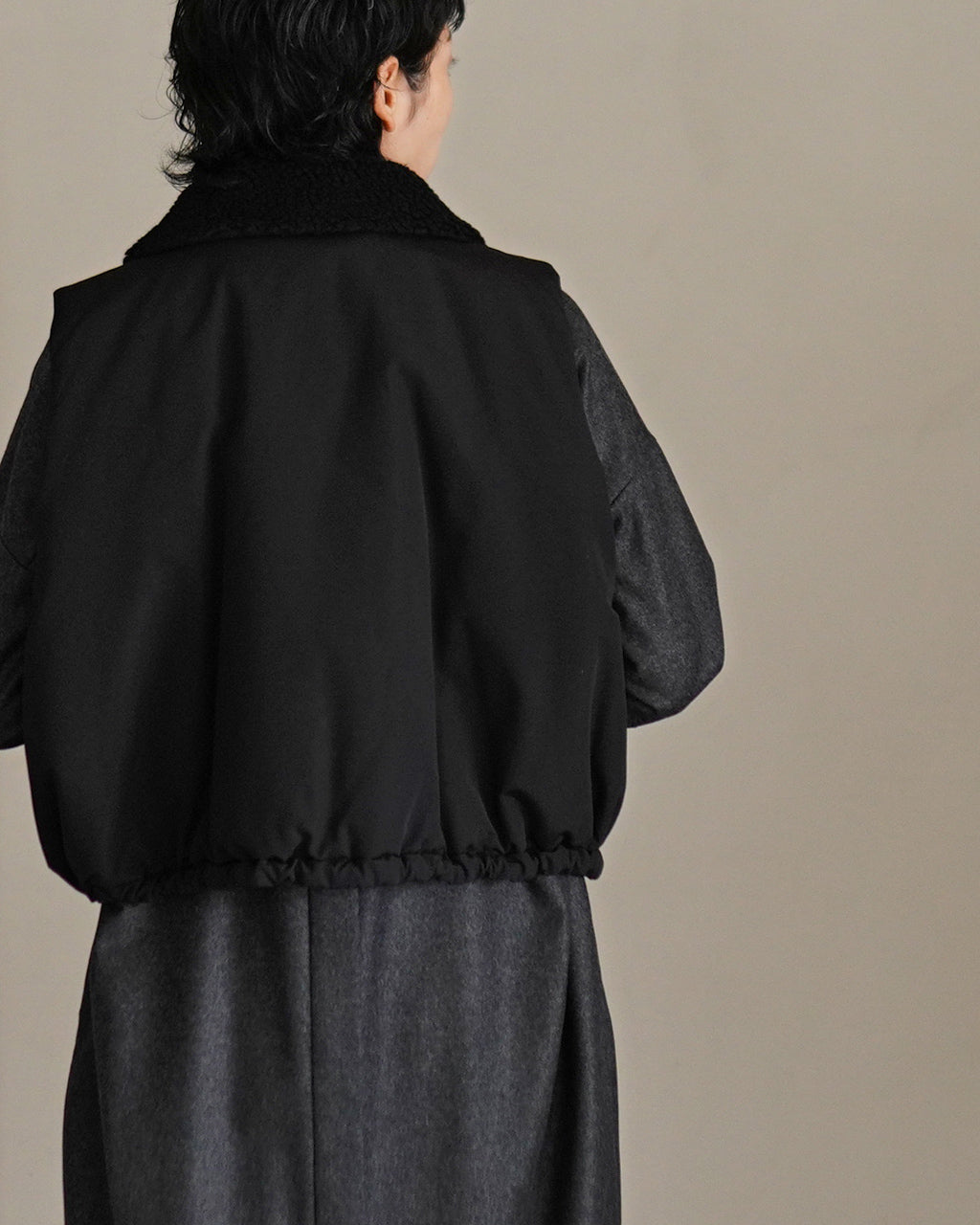 PADDING H.COUNT TUSSAH SHORT GILET 125605061