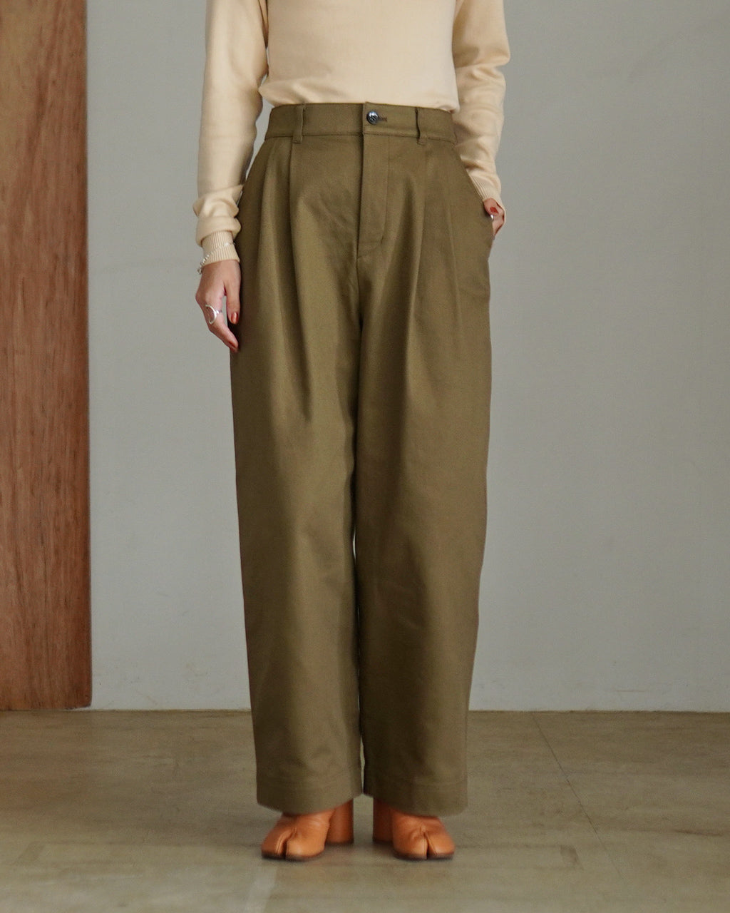 H.COUNT CHINO CLOTH PANTS 125614111