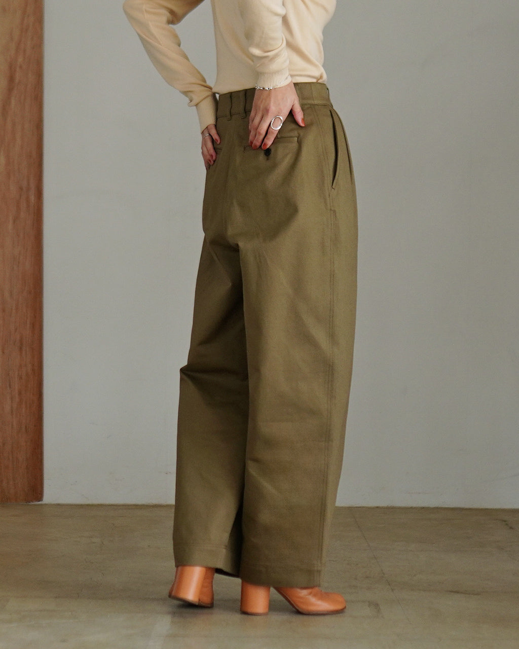 H.COUNT CHINO CLOTH PANTS 125614111