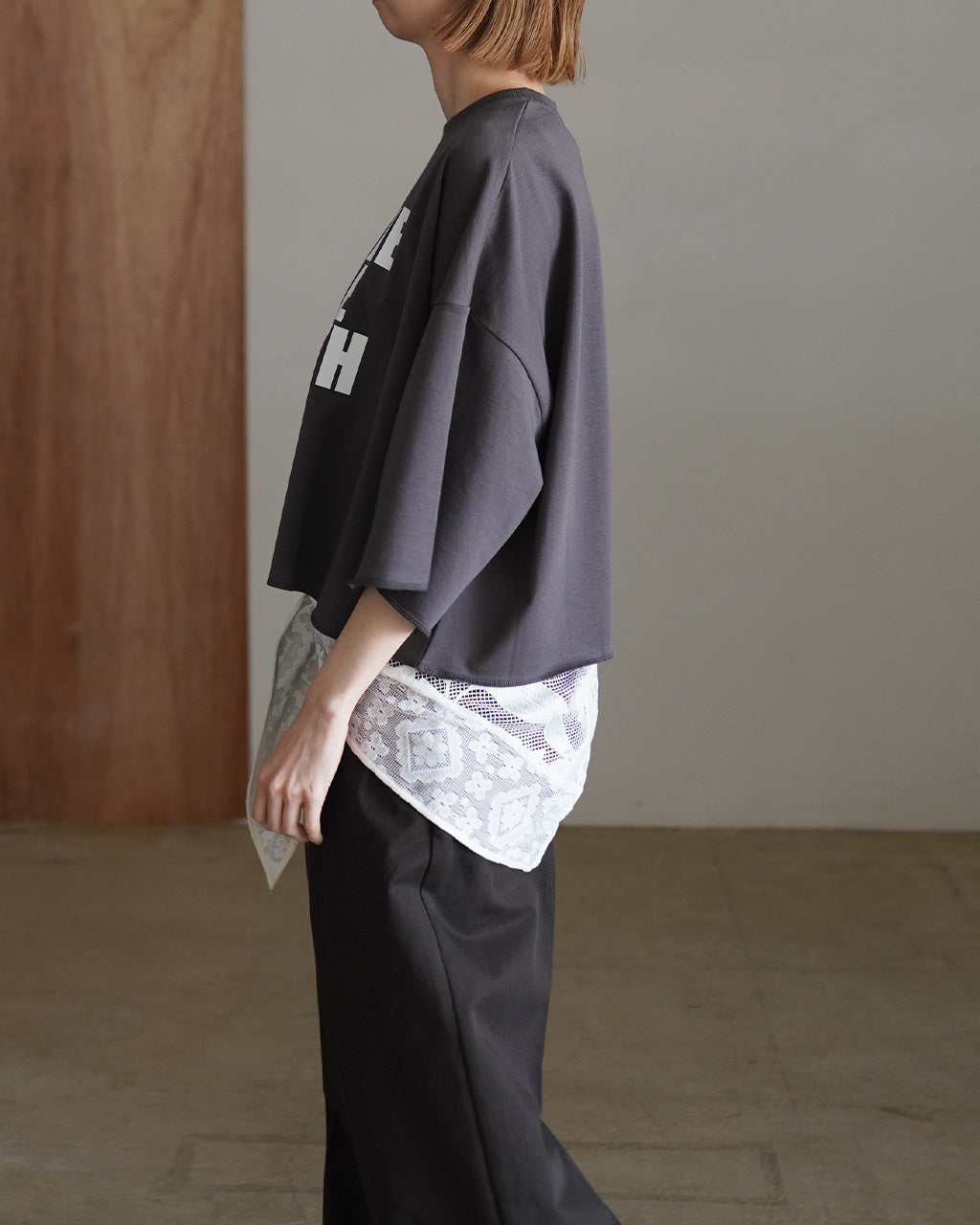 SACRA サクラ S.FLEECE CROPPED LOGO TOP フリース クロップド ロゴ トップ | Crouka(クローカ)