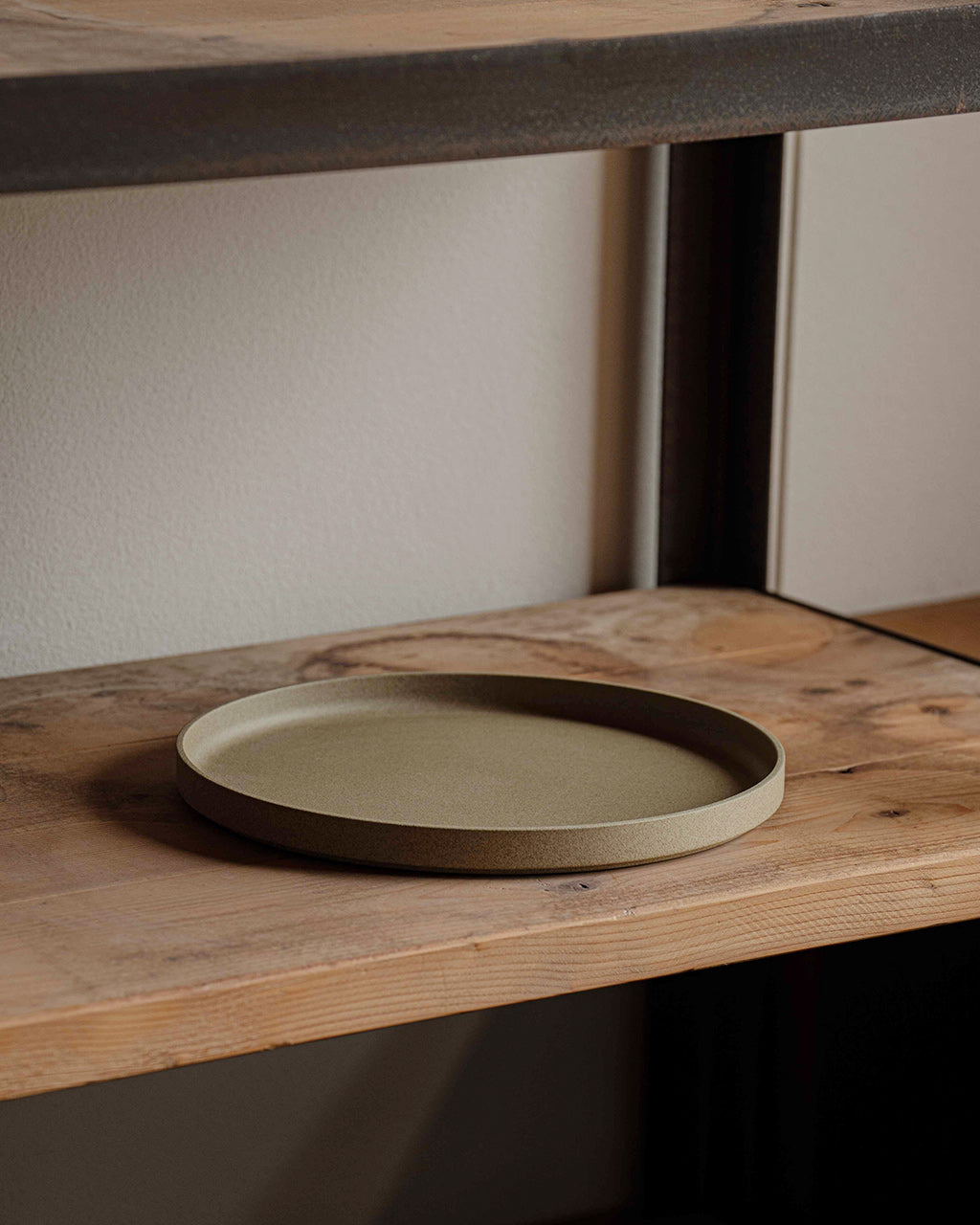 HASAMI PORCELAIN Plate 25.5cm HP005