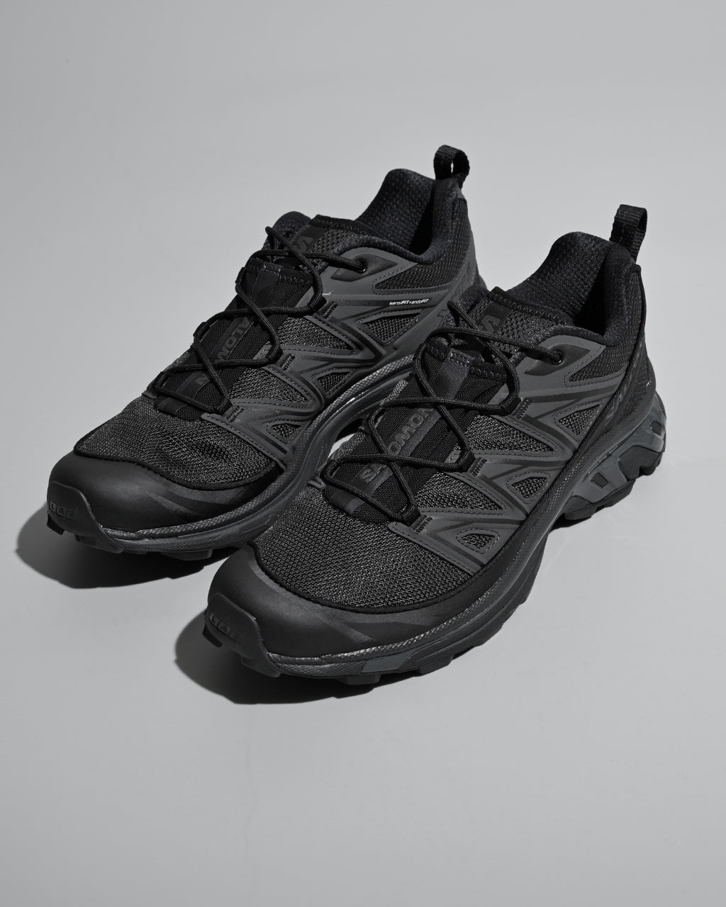 SALOMON 살로몬 XT-6 EXPANSE 스니커 레이스 업 블랙 L41741300【쿠폰 대상외】【무료우송】