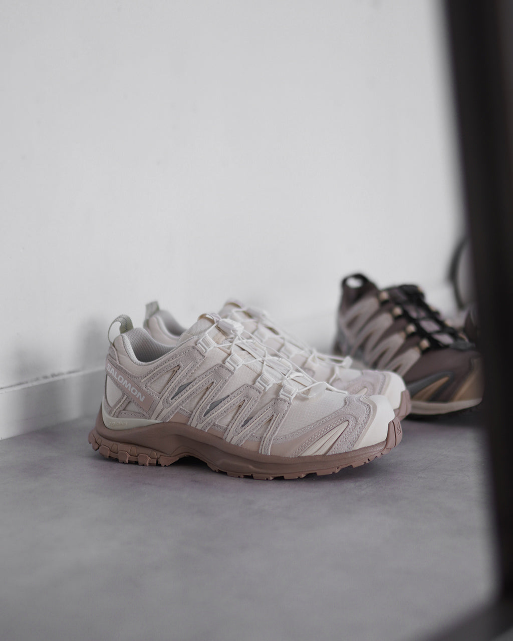 サロモン SALOMON XA PRO 3D SUEDE スニーカー レディース スエード
