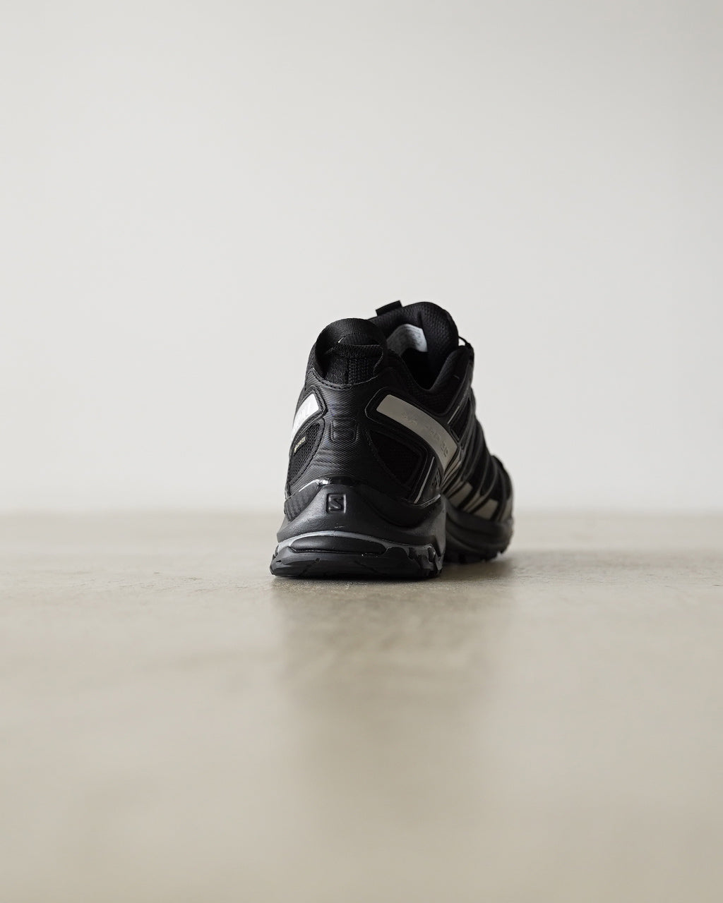 SALOMON 살로몬 XA PRO 3D GTX 스포츠 스타일 슈즈 고어 텍스 스니커 L47587500【무료우송】