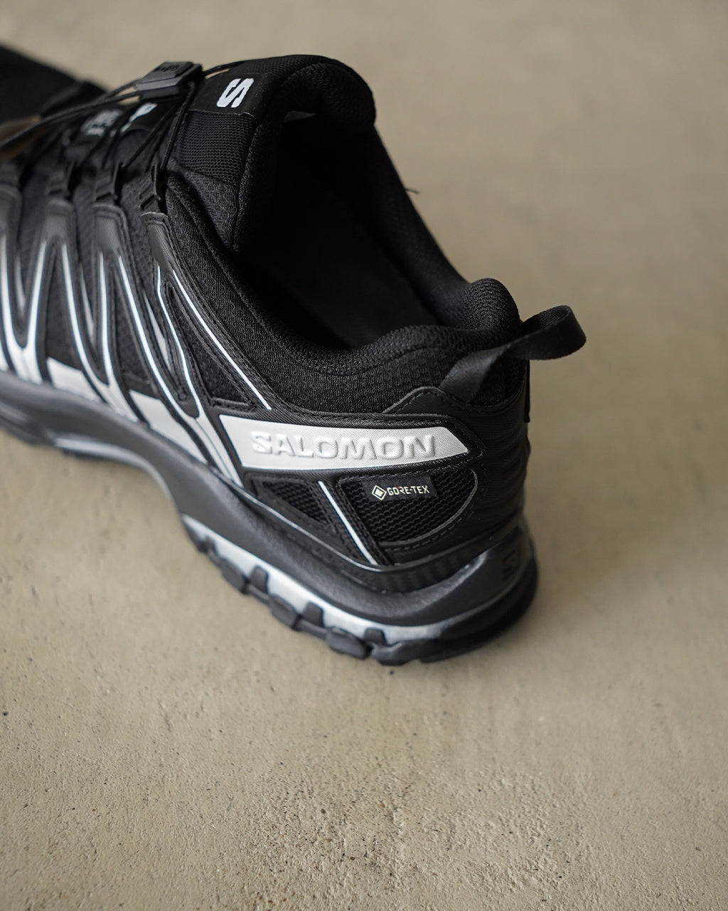 SALOMON 살로몬 XA PRO 3D GTX 스포츠 스타일 슈즈 고어 텍스 스니커 L47587500【무료우송】