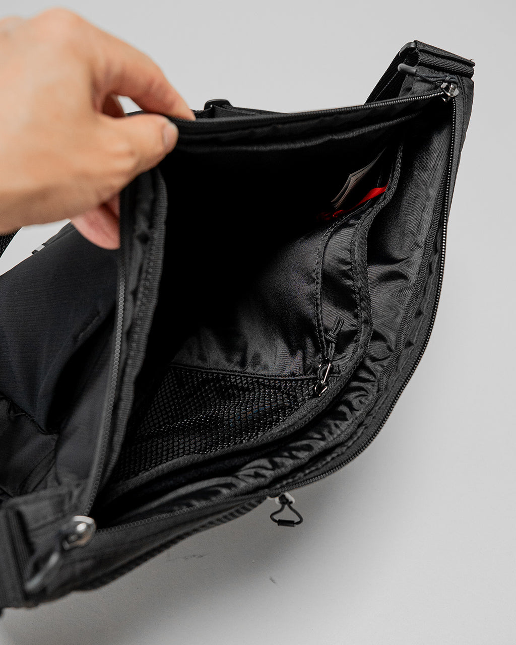 ACS SHOULDER BAG LC2867600