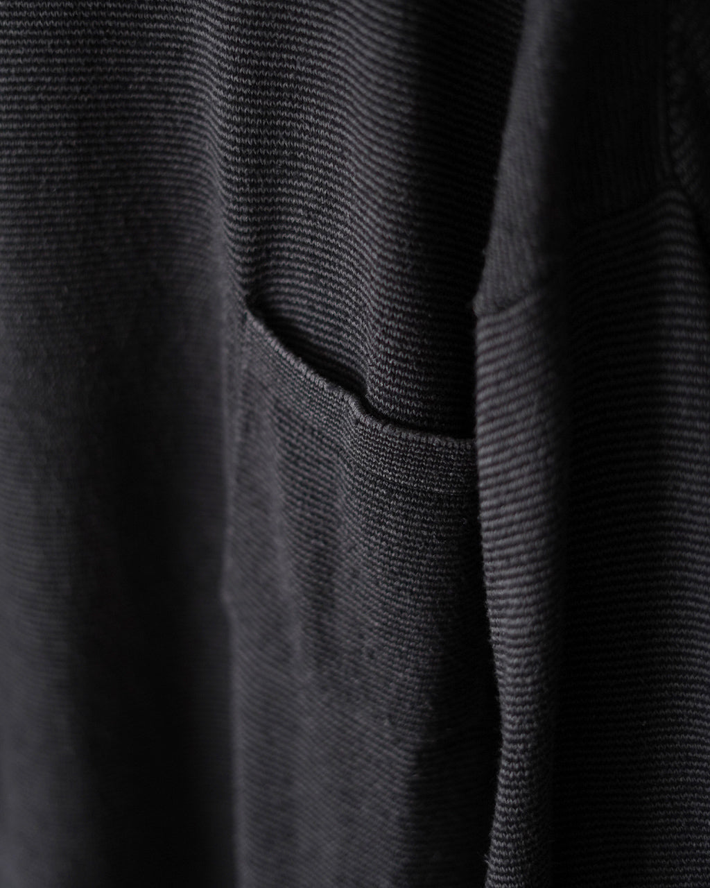 Silk Noir Knit S/S Crew Neck 26s-SKA0104