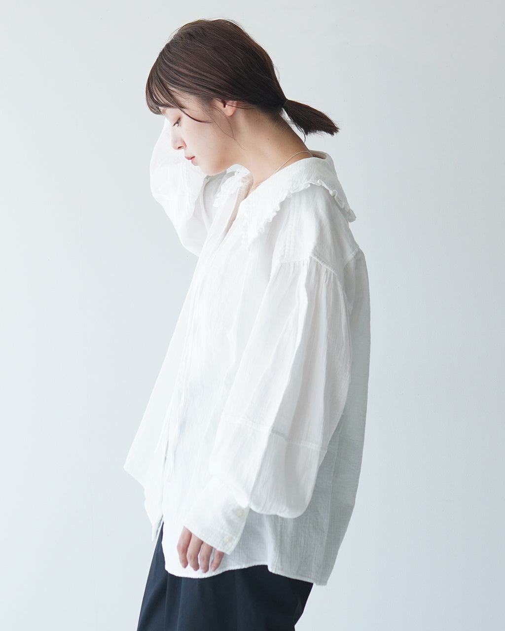 THE SHINZONE 신존 오가닉 코튼 거즈 블라우스 ORGANIC COTTON GAUZE BLOUSE 라운드 컬러 셔츠 빅 컬러 퍼프 슬리브 24 AMSBL01【무료우송】