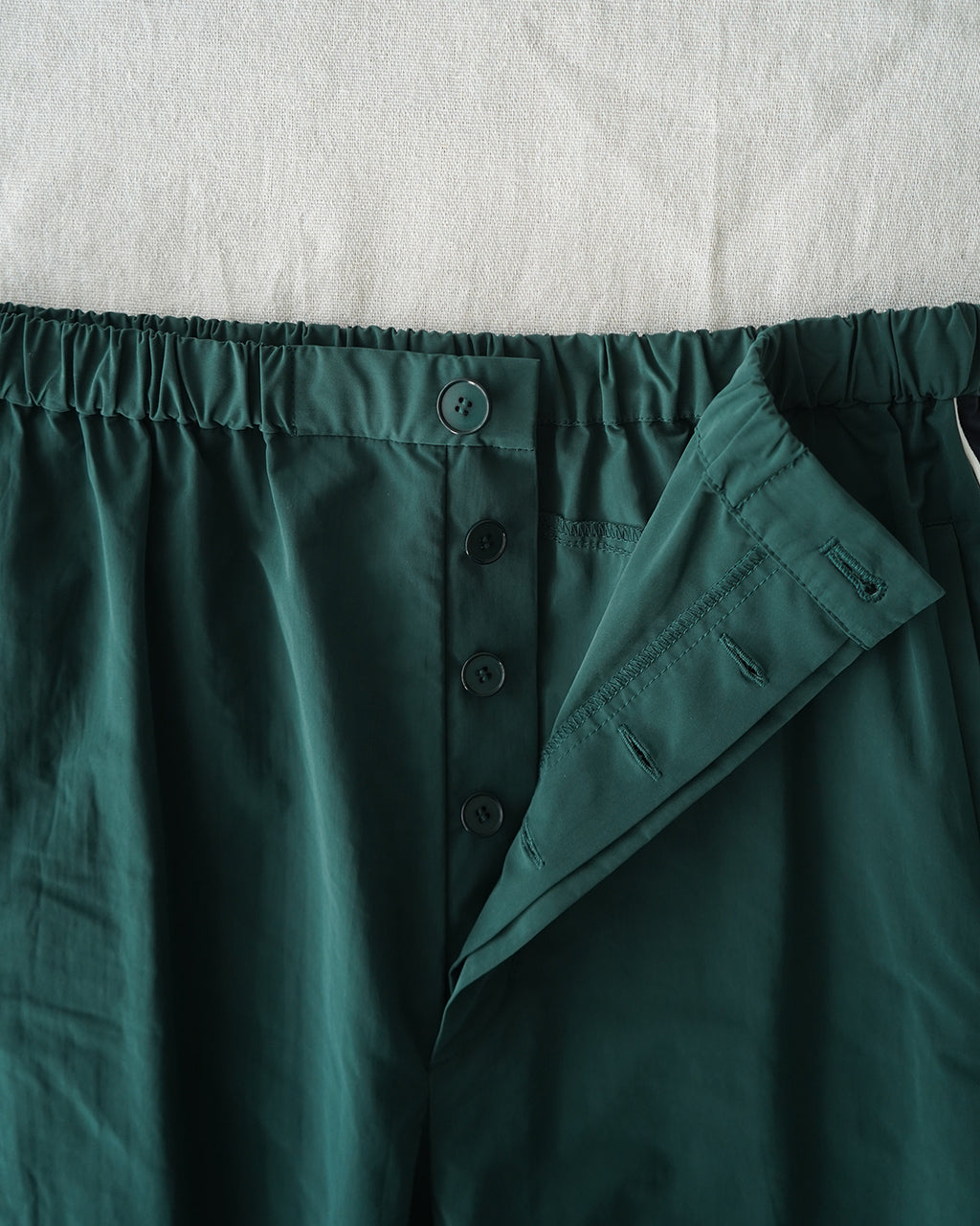 THE SHINZONE BICOLOR TRACK PANTS 25AMSPA06