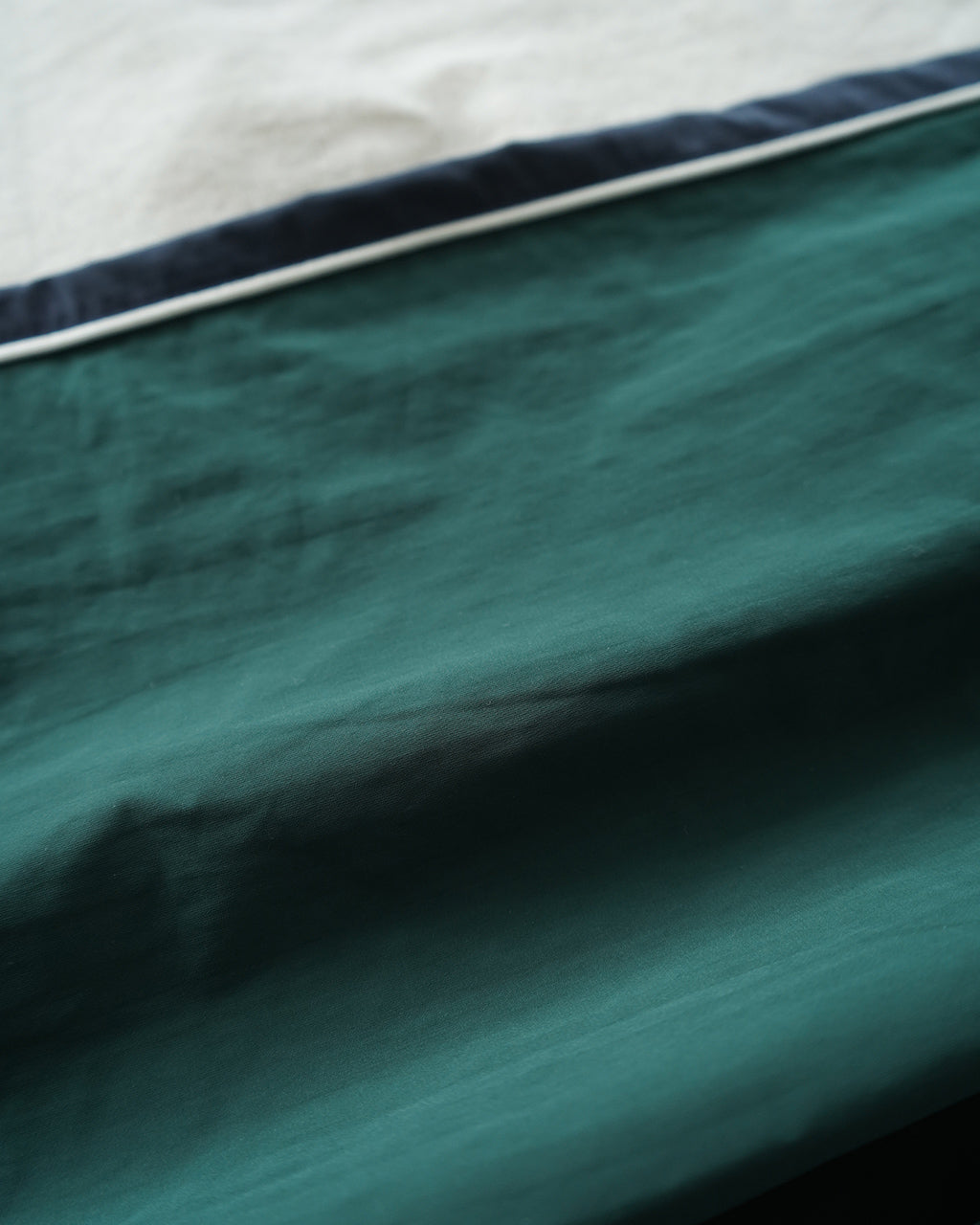 THE SHINZONE BICOLOR TRACK PANTS 25AMSPA06