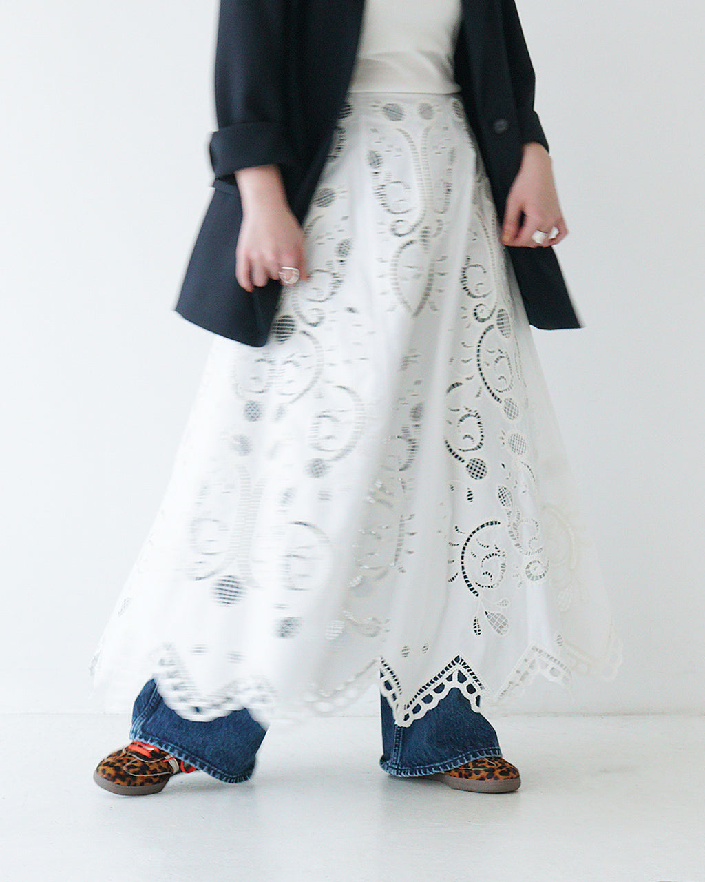 【SALE!40%OFF】刺繍レーススカート ロングスカート EMBROIDERY LACE SKIRT 25SMSSK02 フレアロング ペチコート付き