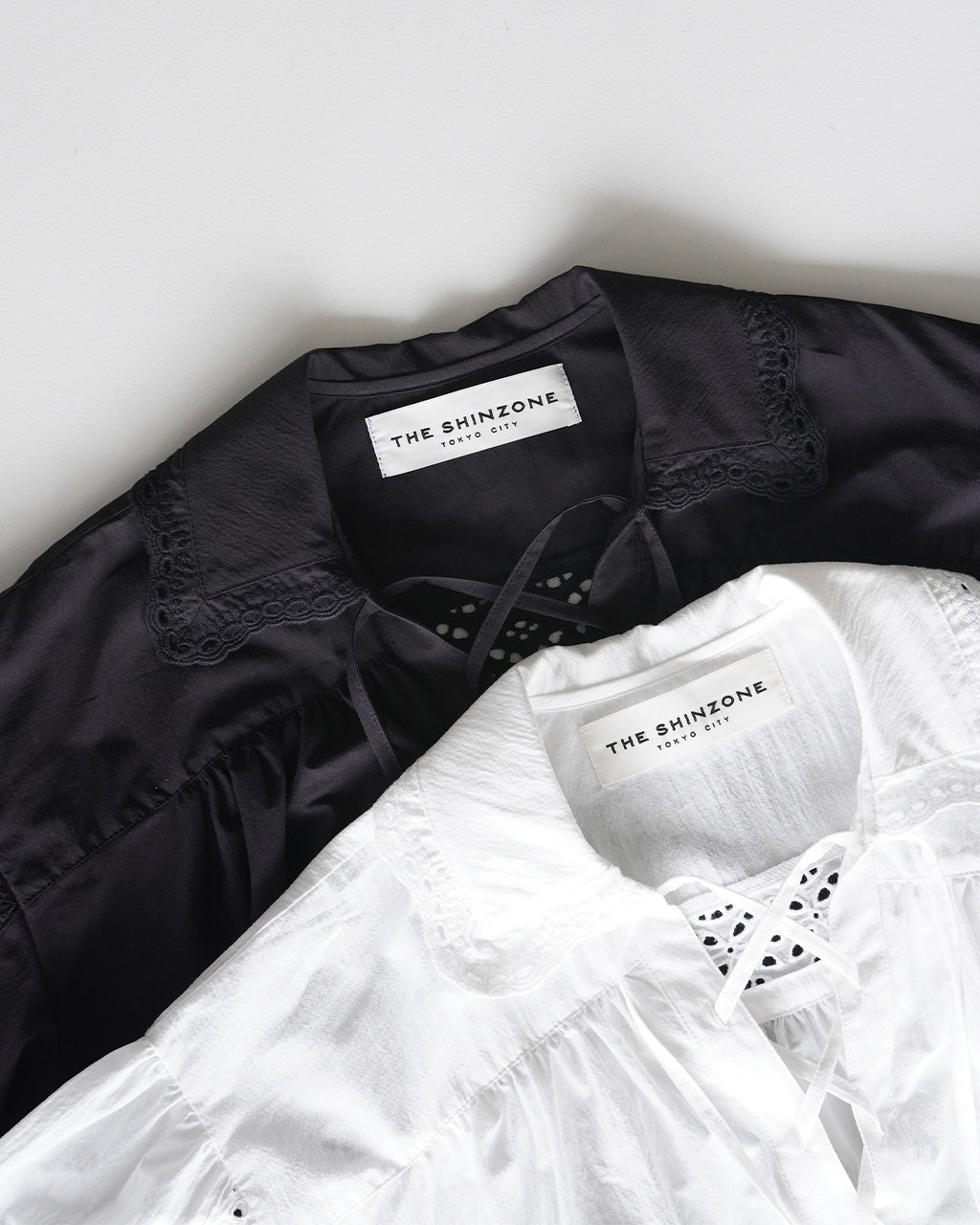 LACE-UP BLOUSE 26SMSBL02