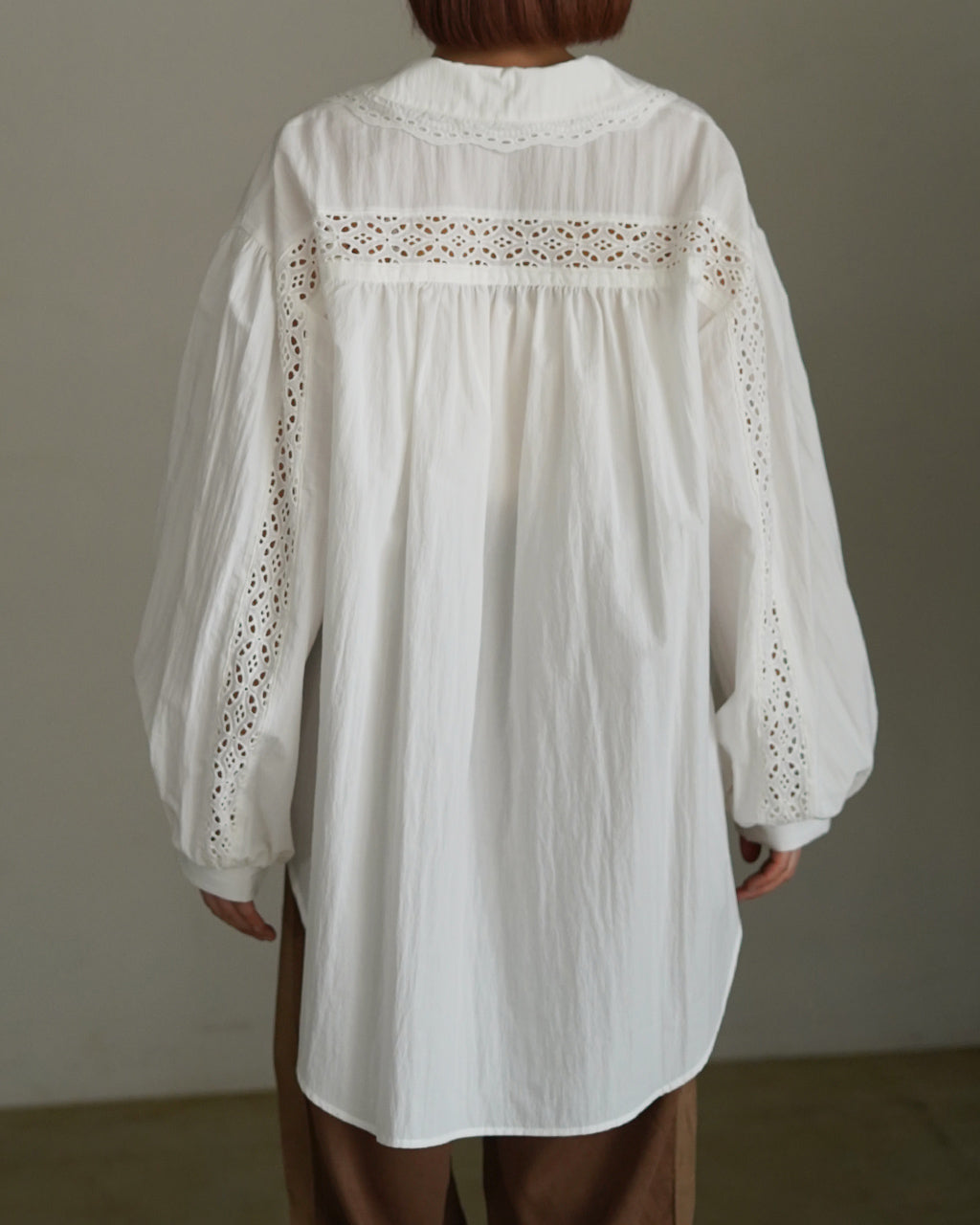 LACE-UP BLOUSE 26SMSBL02