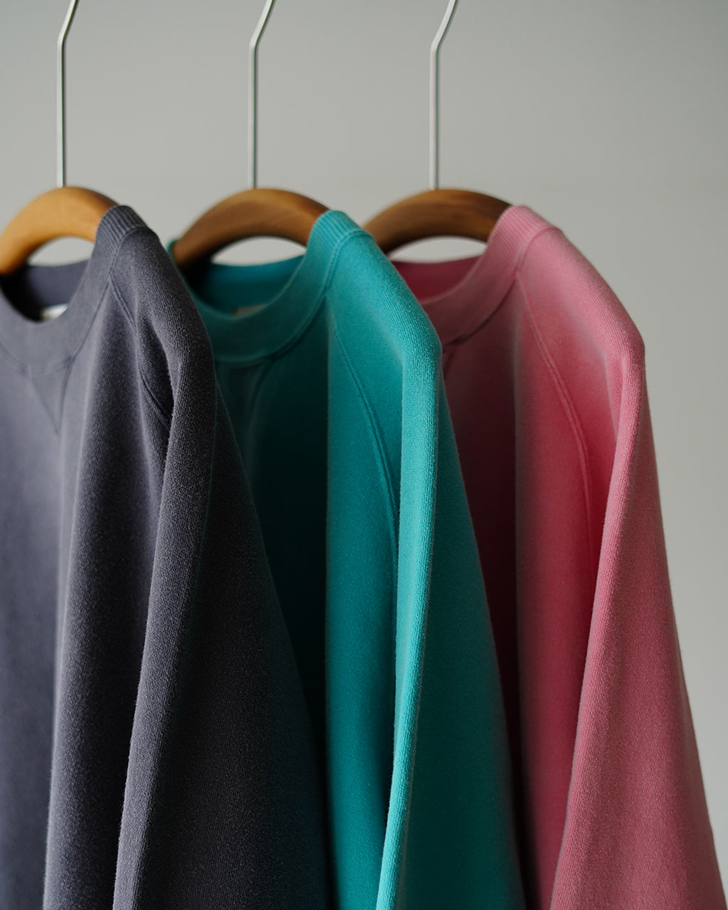 GARMENT DYED SWEATSHIRT 26SMSCU05