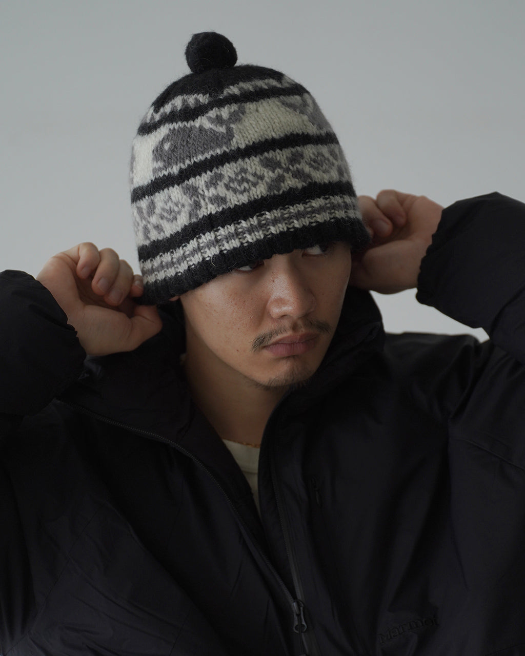 CANADIAN KNIT CAP "SNOWMAN" Z01011