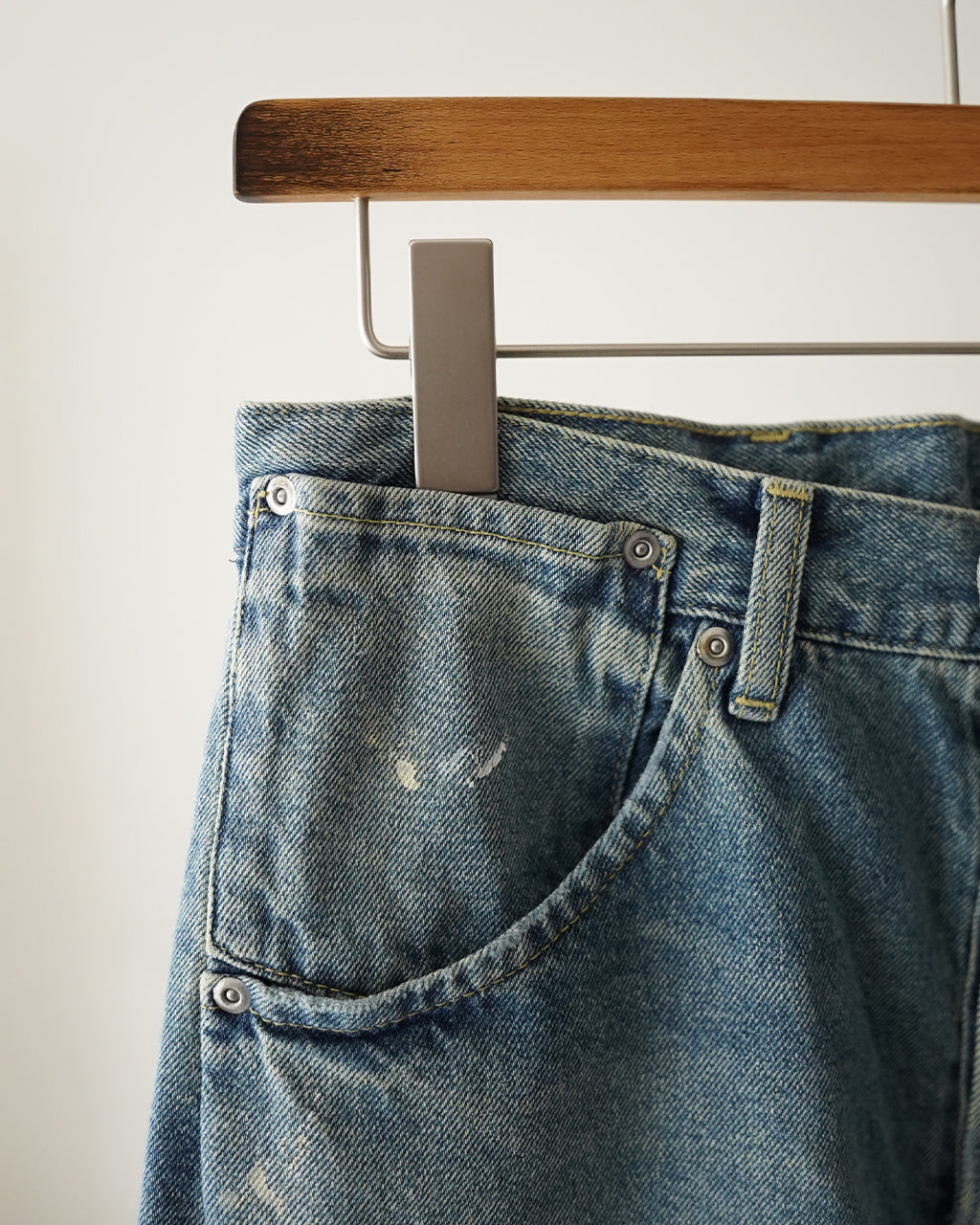 BACK CINCH JEANS(PAINT) COM-26S-DM02