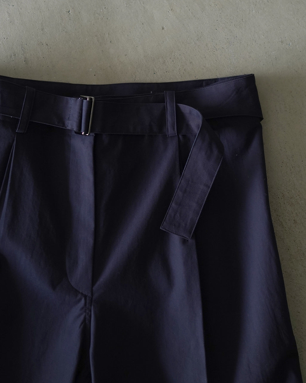 BELTED PANTS (COTTON) COM-26S-PA01
