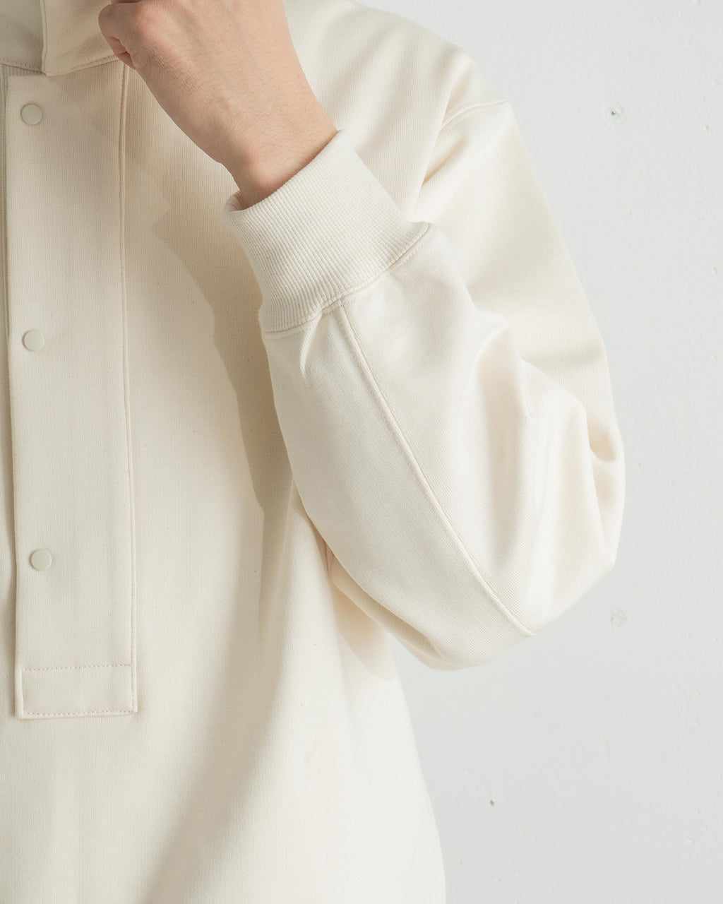 【アウトレット!30%OFF】STILL BY HAND スティルバイハンド 襟付き プルオーバー スウェット ボタン付き スタンドカラー カットソー CS01244【送料無料】