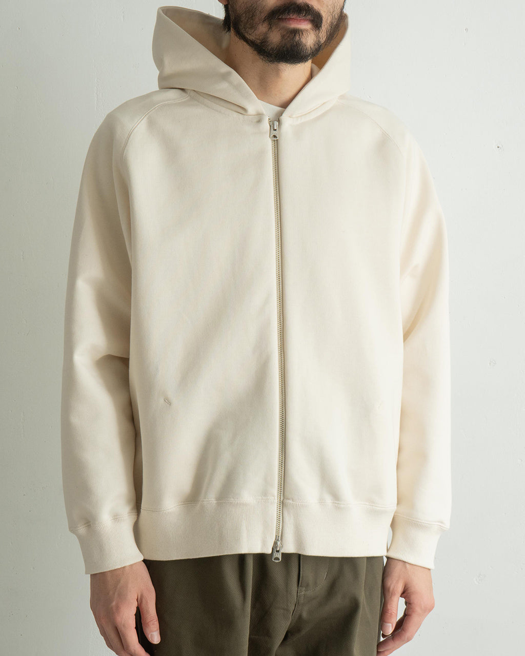【SALE!30%OFF】フロントジップ パーカー フーディー カットソー CS02244