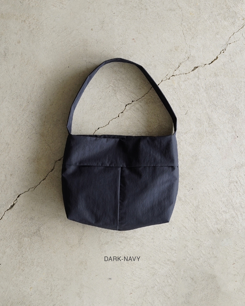 Padded crossbody bag GD01253
