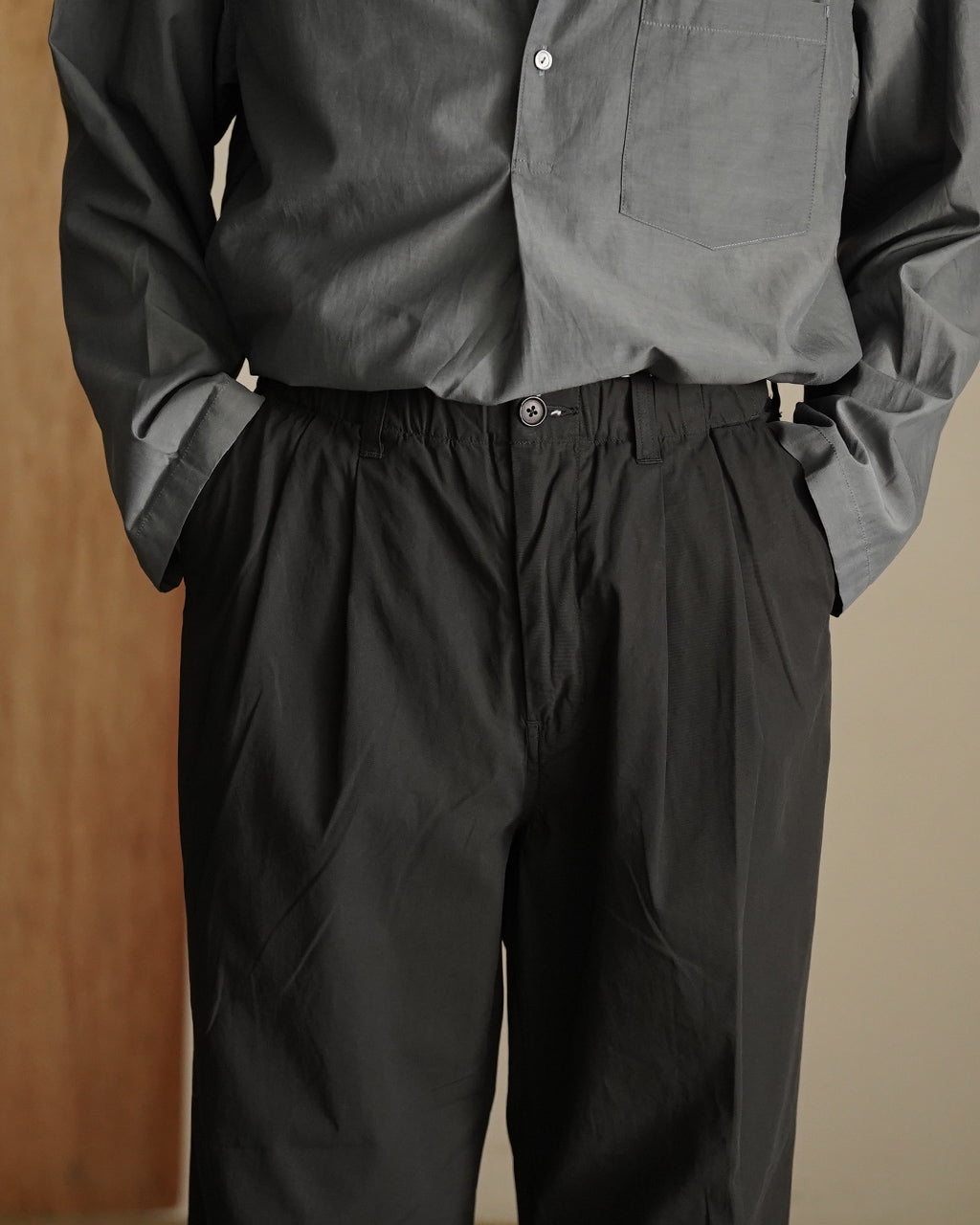Garment-dye 2 pleat pants PT01261