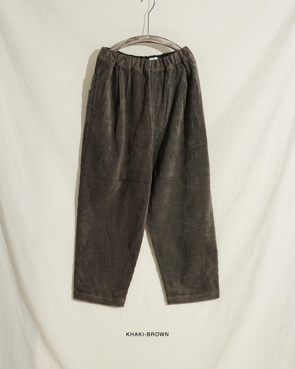 Corduroy easy pants PT03253