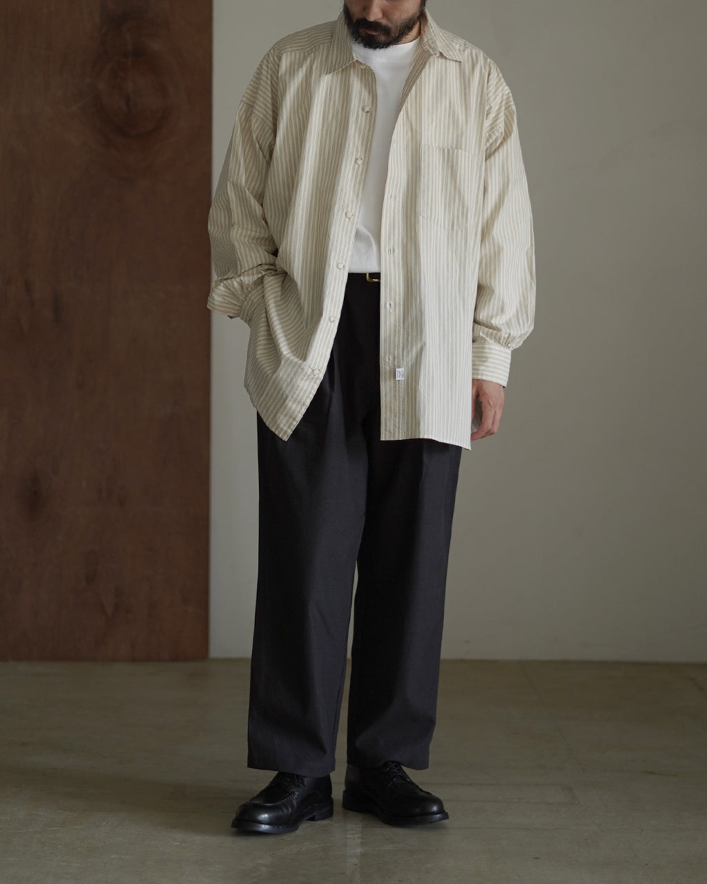 Deep tuck pressed pants PT06253
