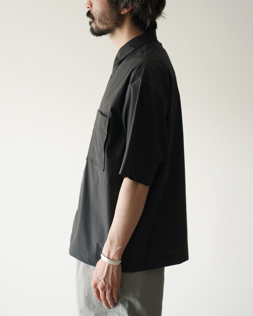 STILL BY HAND SH02262 ナイロン 半袖シャツ|Crouka(クローカ)