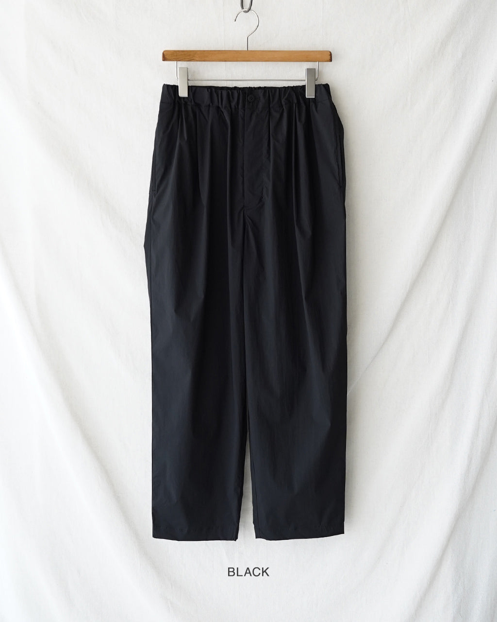 STILL BY HAND PT04262 ナイロン テーパード イージーパンツ|Crouka(クローカ)