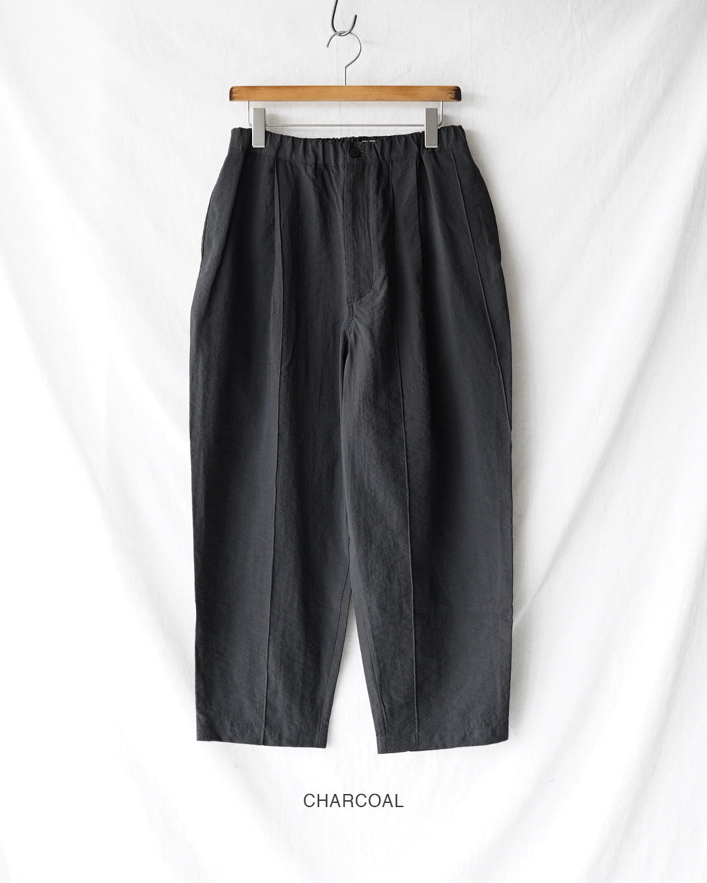 STILL BY HAND スティルバイハンド Pin tuck easy pants イージーパンツ テーパードシルエット|Crouka(クローカ)