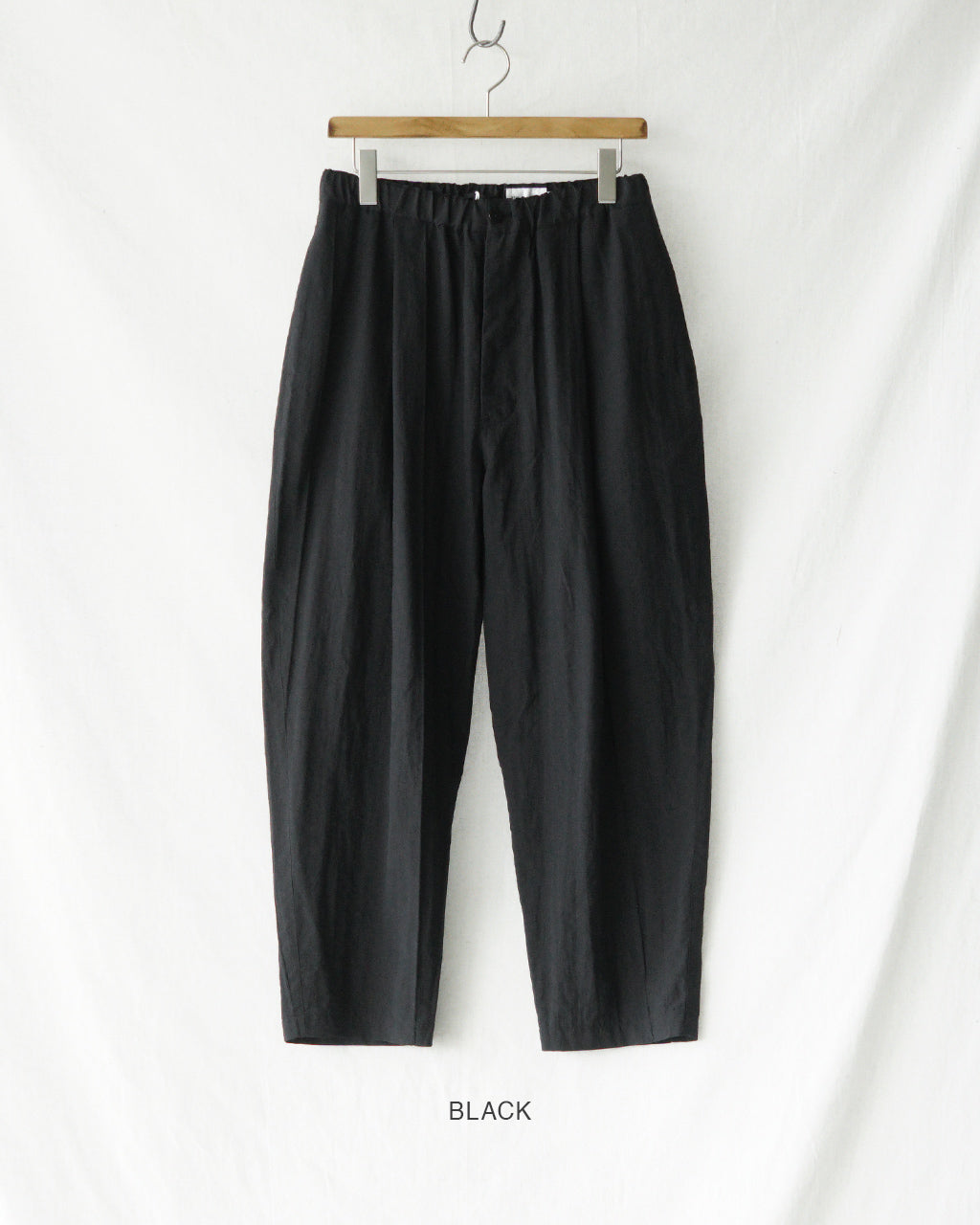 STILL BY HAND スティルバイハンド Pin tuck easy pants イージーパンツ テーパードシルエット|Crouka(クローカ)