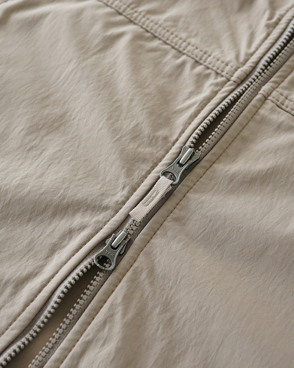 THE NORTH FACE ノースフェイス トリップフィールド ベスト Trip Field Vest ジップアップ レイヤード 撥水 UVカット 多機能 バンドカラー NP22551【送料無料】