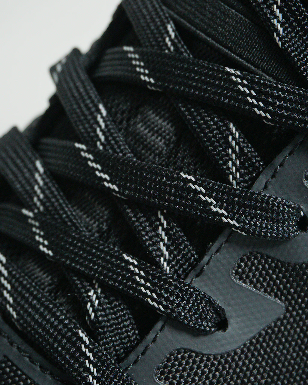 ディス イズ… リフレクティブ フラット シュー レース Reflective Flat Shoe Laces 靴紐 2本入り 42271011