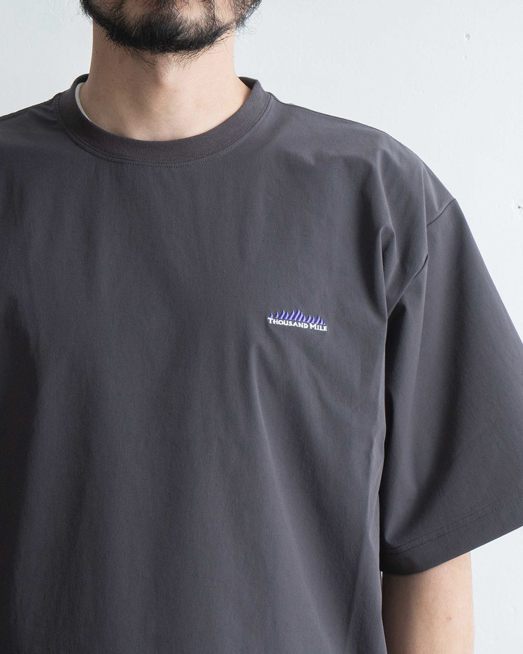 \早得24時間限定ポイント10倍/THOUSAND MILE サウザンドマイル 【3点セット】ショートスリーブTシャツ ロングパンツ セット SHORT SLEEVE T-SHIRT & LONG PANTS SET 半袖 バッグ ストレッチ UVカット TM251NP00011 【送料無料】