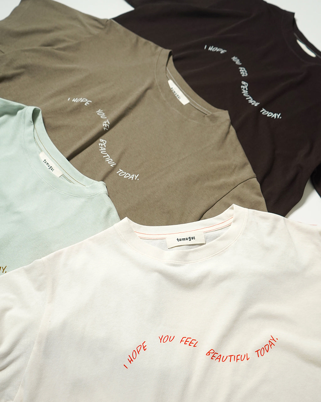 【SALE!40%OFF】tumugu ツムグ DEPEND天竺 プリント裾ラウンドT Tシャツ トップス カットソー TC25210