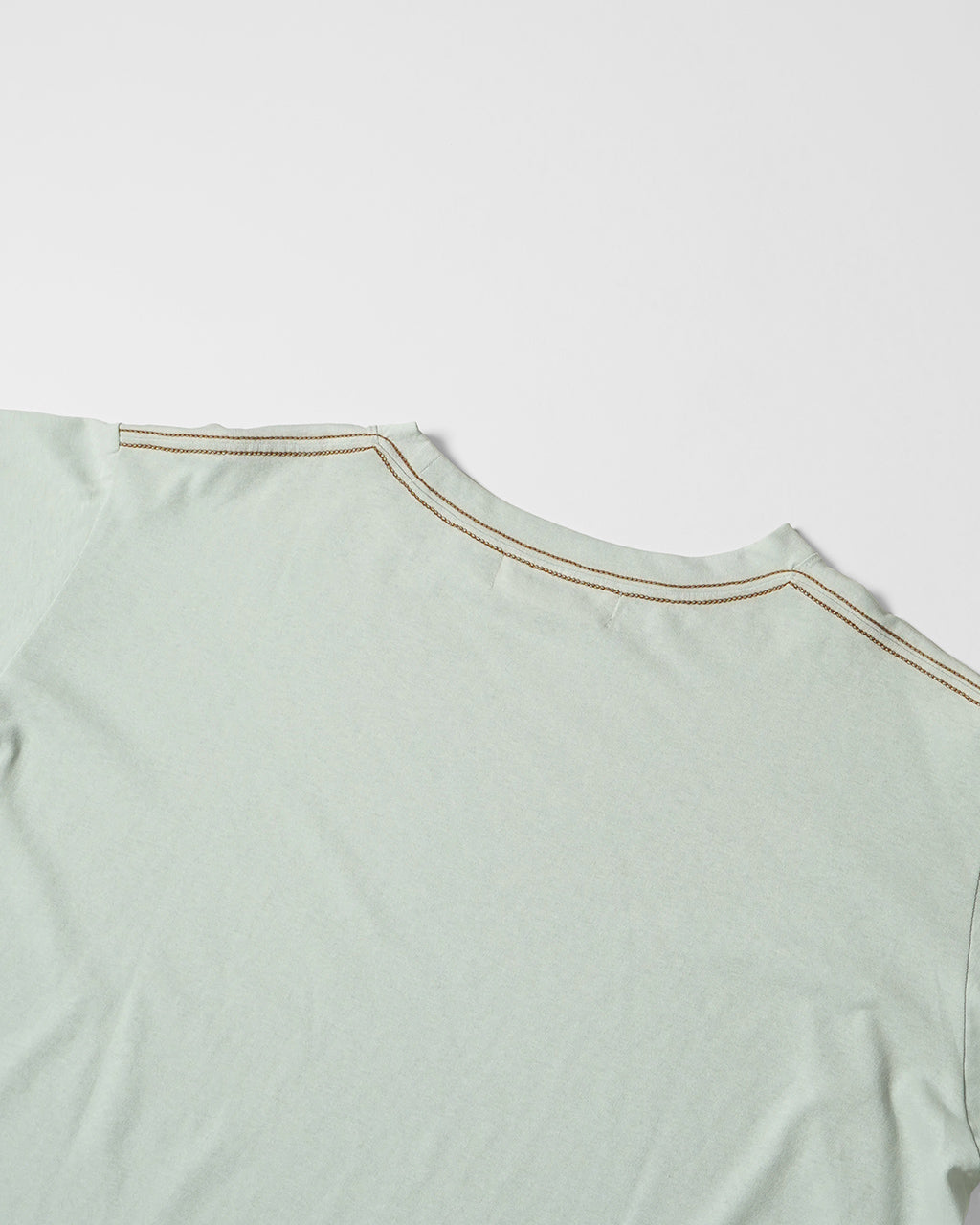 【SALE!40%OFF】tumugu ツムグ DEPEND天竺 プリント裾ラウンドT Tシャツ トップス カットソー TC25210