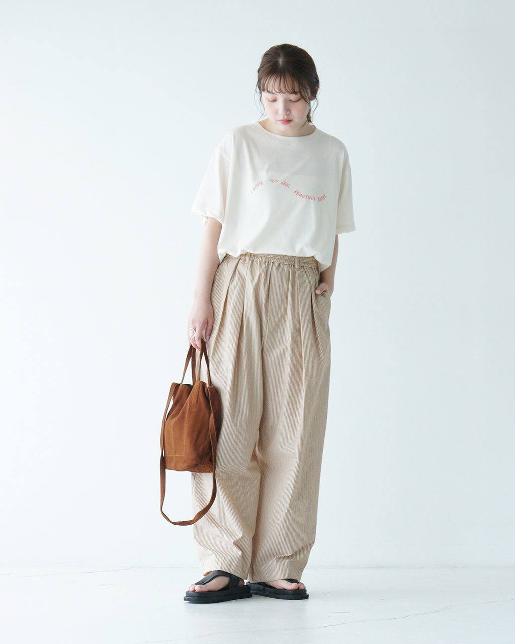 【SALE!40%OFF】tumugu ツムグ DEPEND天竺 プリント裾ラウンドT Tシャツ トップス カットソー TC25210