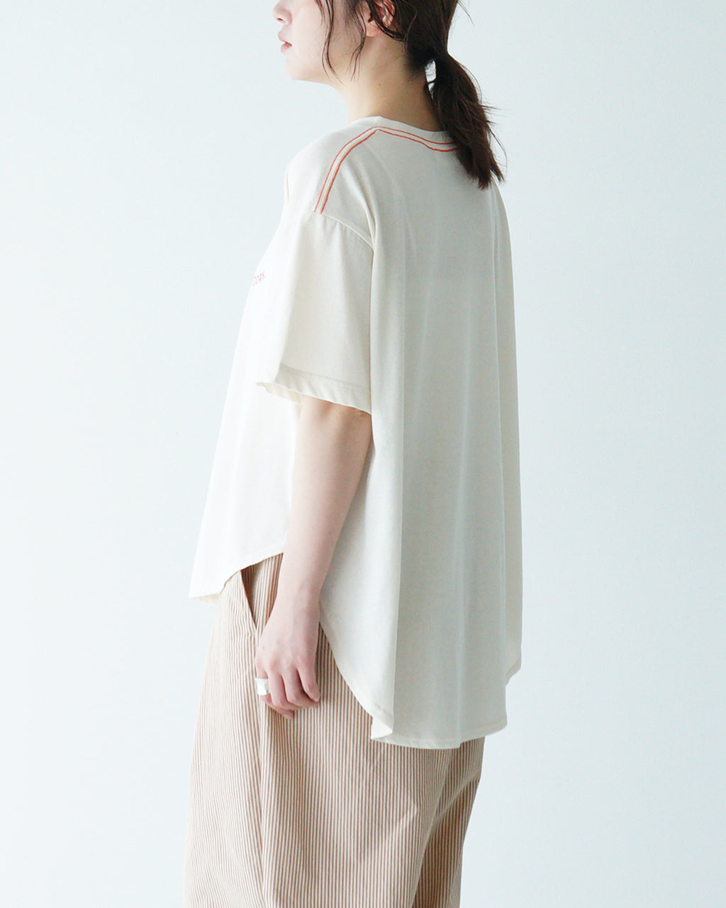 【SALE!40%OFF】tumugu ツムグ DEPEND天竺 プリント裾ラウンドT Tシャツ トップス カットソー TC25210